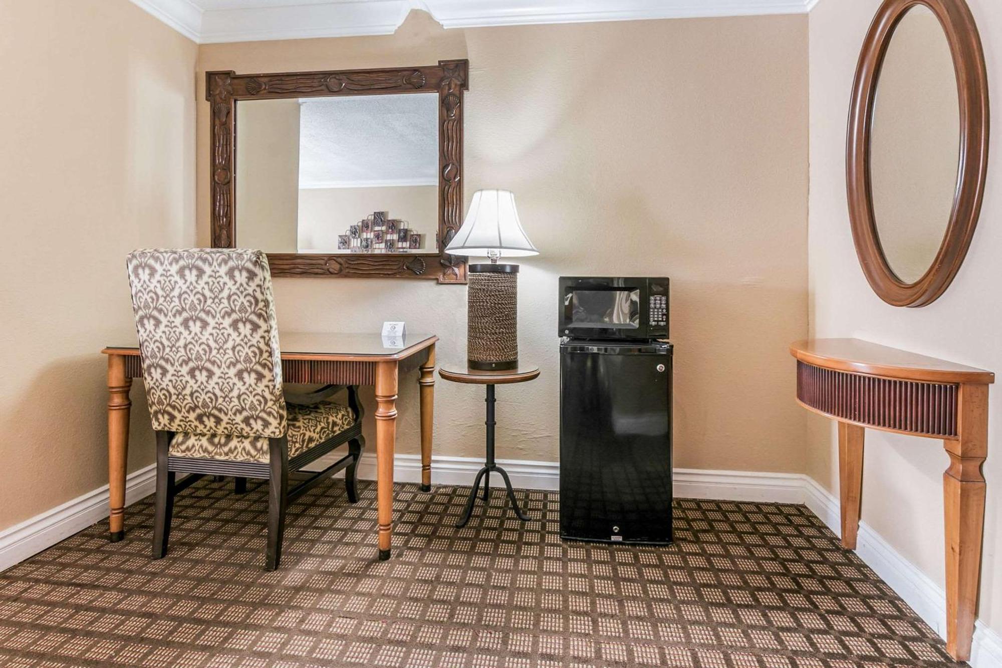 Quality Inn & Suites Atlanta Airport South Eksteriør bilde